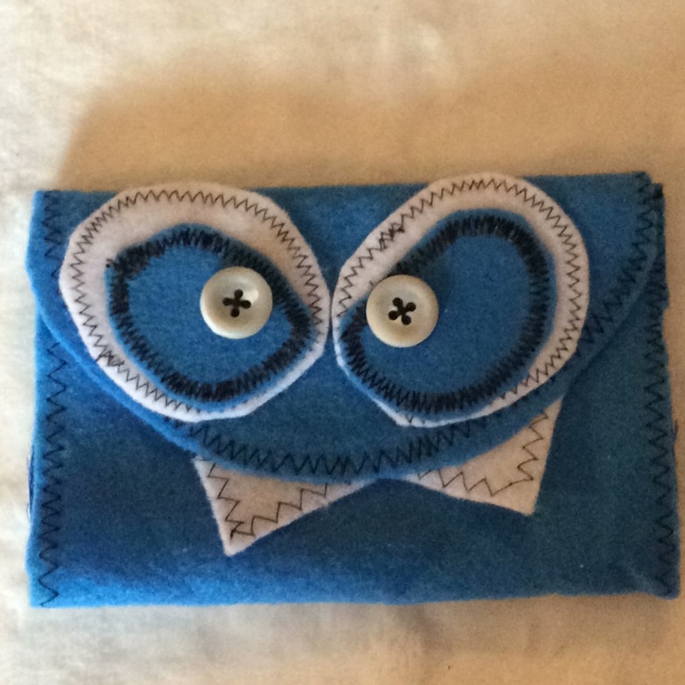 Handmade Felt Pouch Set - Picture 15 of 16